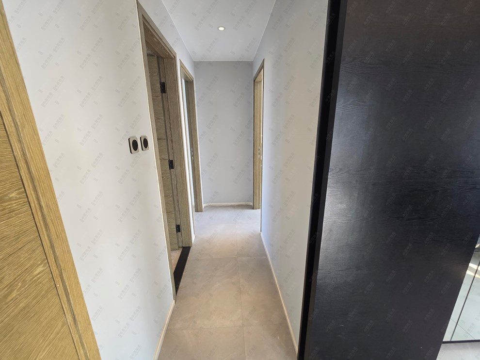Unit Interior-Corridor