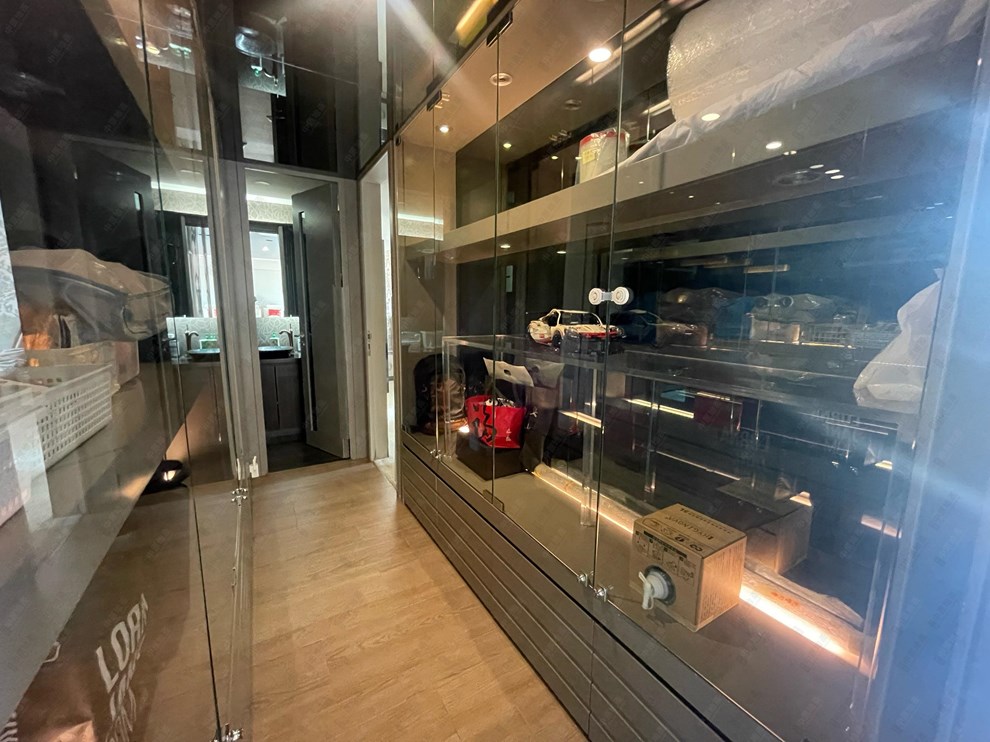Unit Interior-Corridor