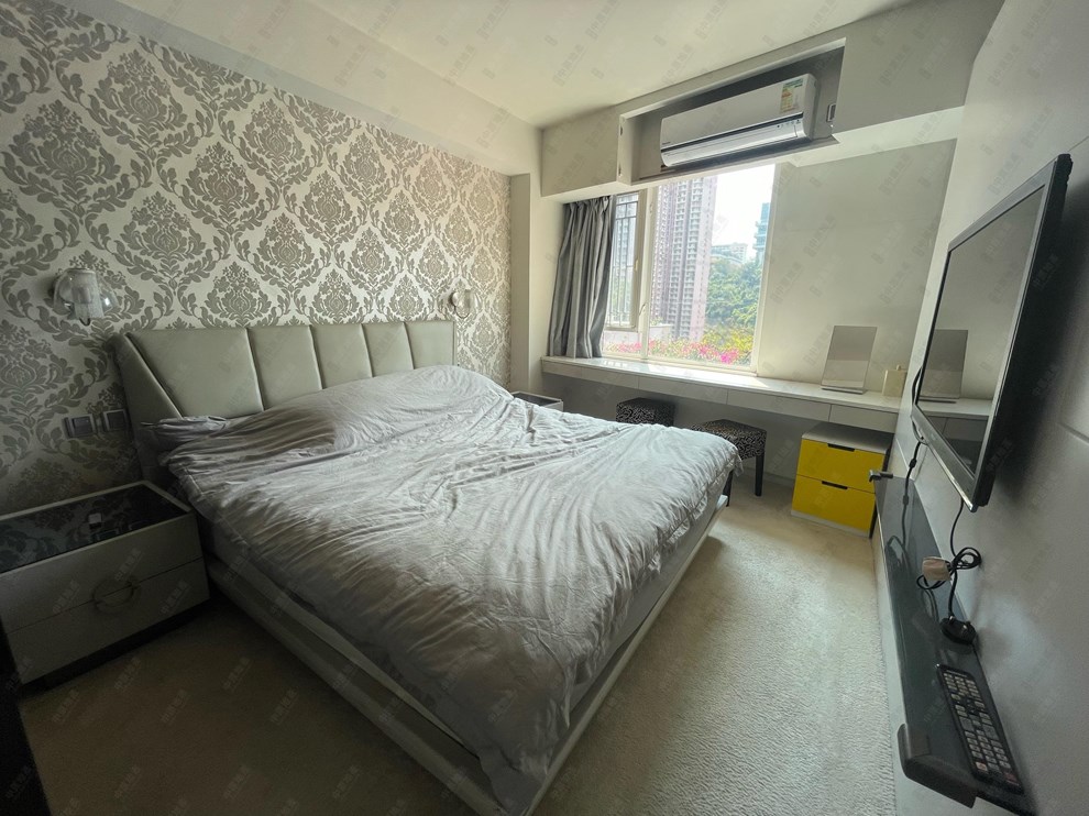 Unit Interior-Master Bedroom