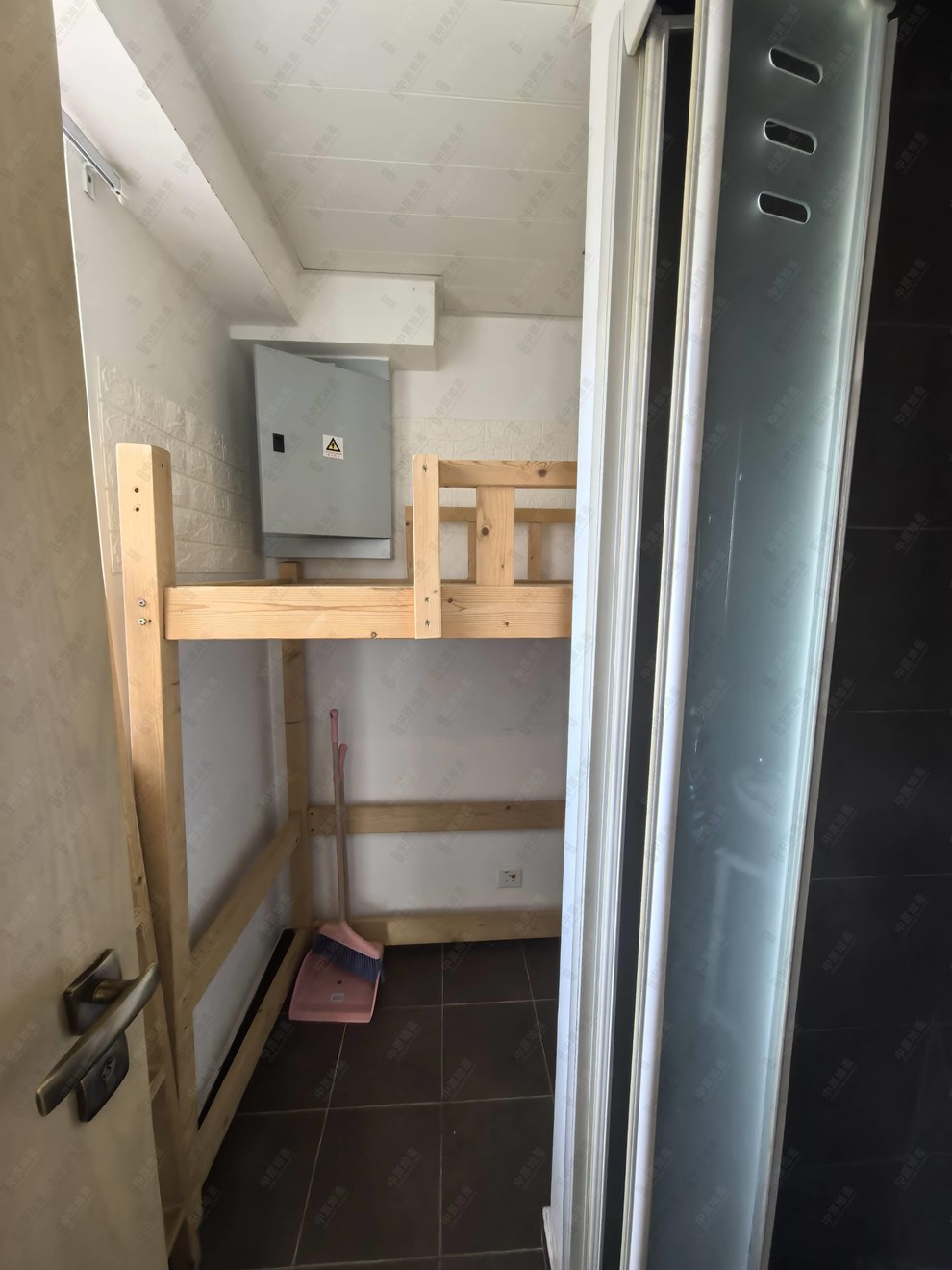 Unit Interior-Maids Room