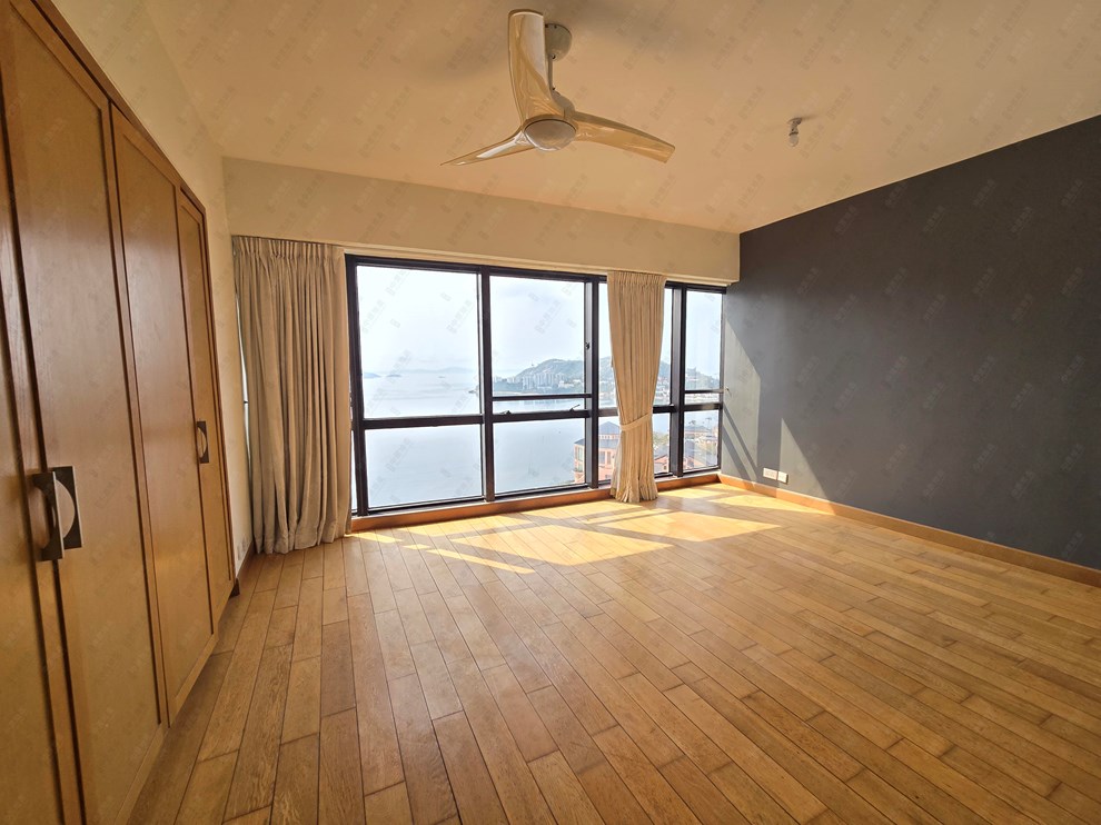 Unit Interior-Master Bedroom