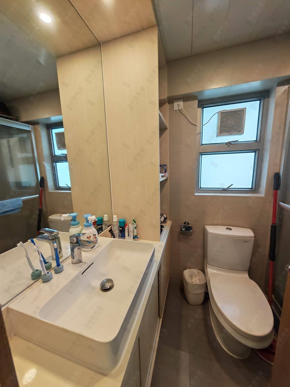 Unit Interior-Bathroom