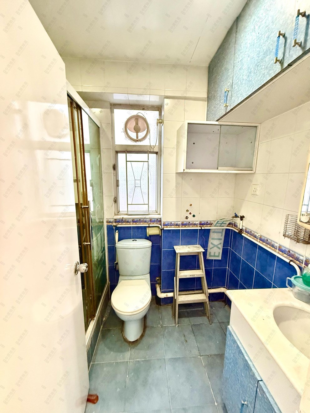 Unit Interior-Bathroom