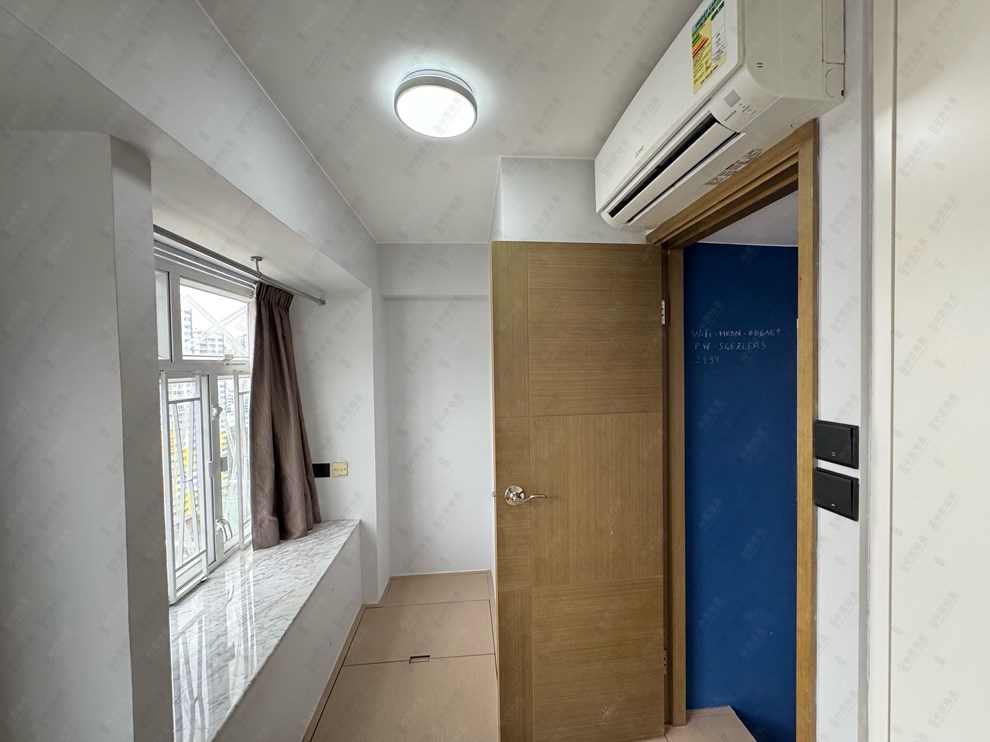 Unit Interior-Master Bedroom