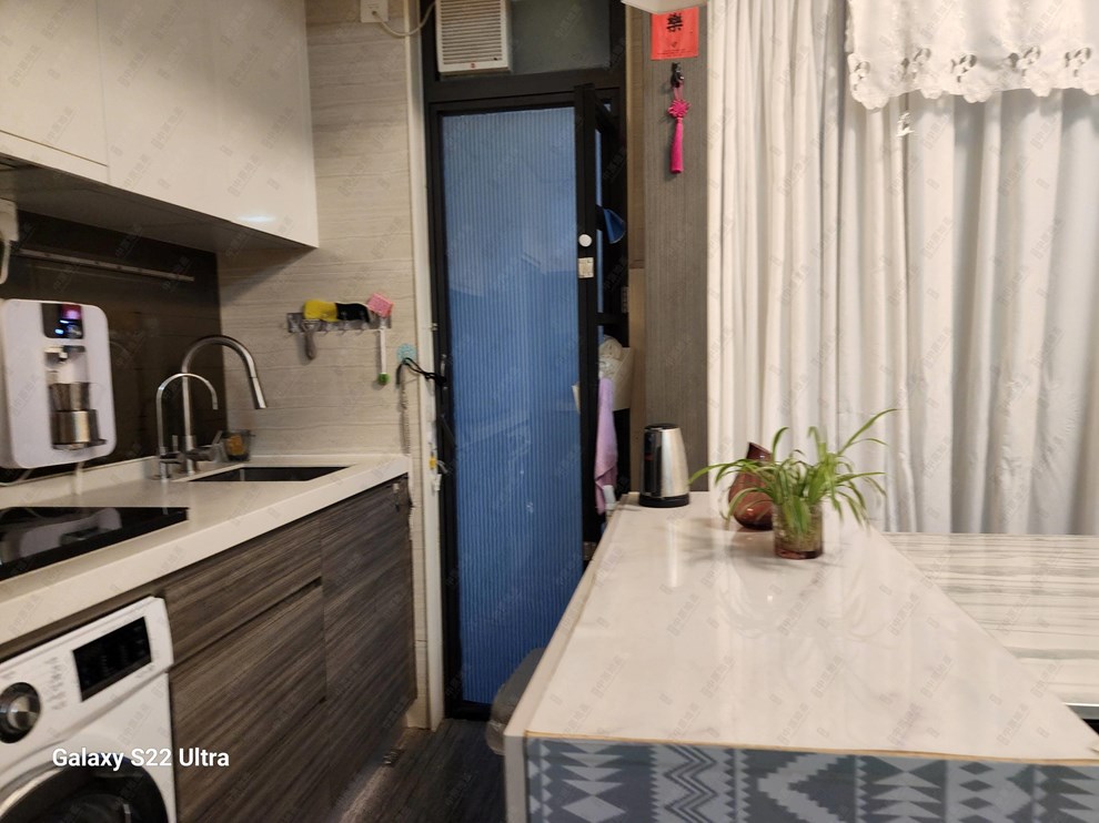 Unit Interior-Open Kitchen