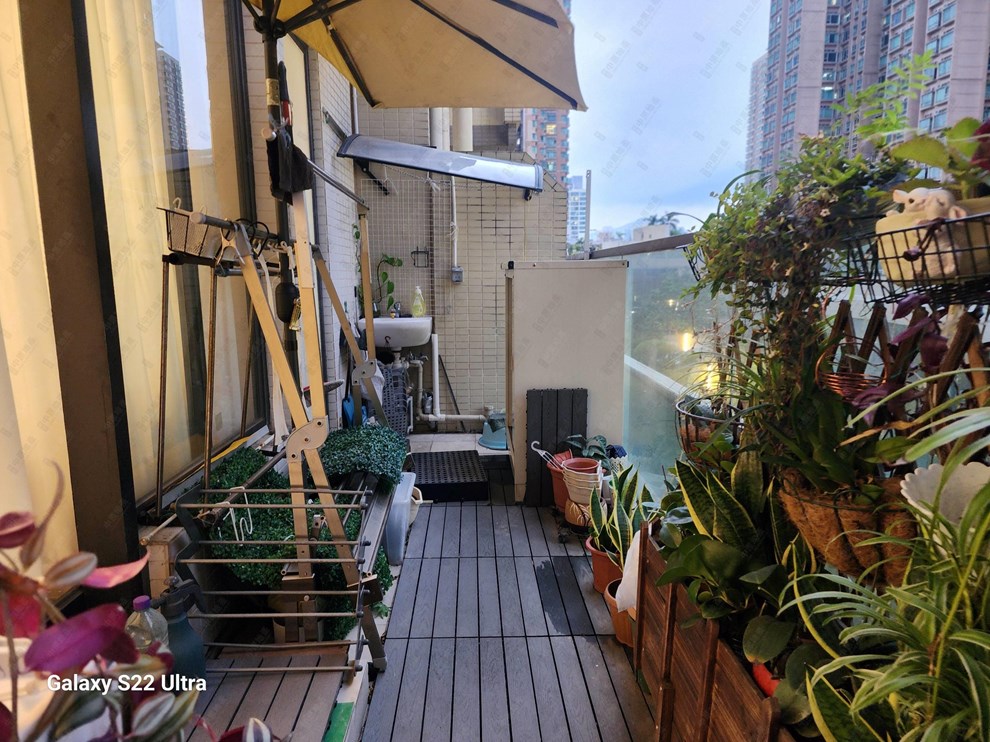 Unit Exterior-Terrace