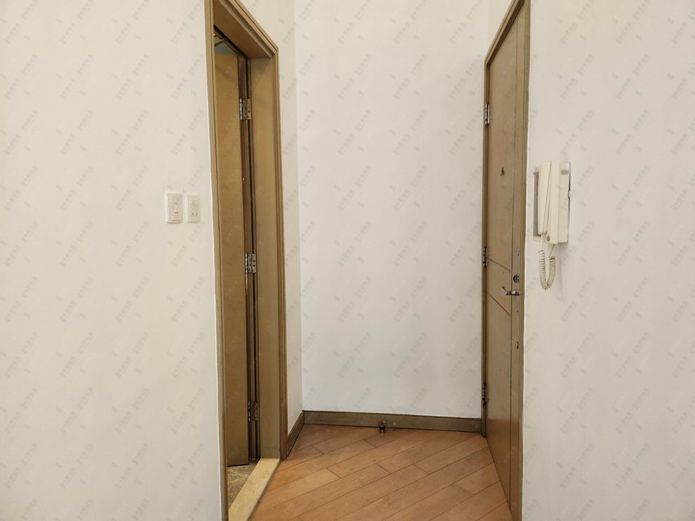 Unit Interior-Door