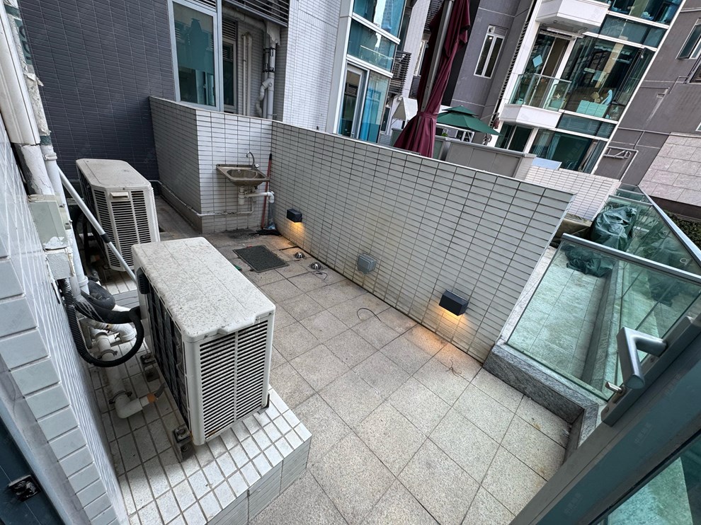 Unit Exterior-Terrace