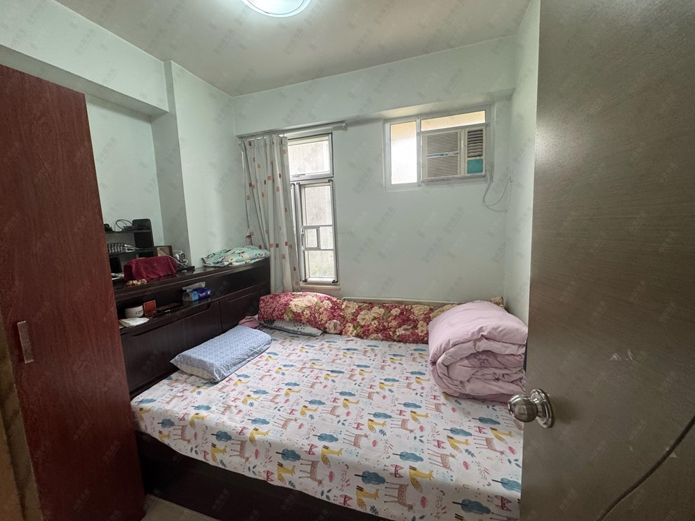 Unit Interior-Master Bedroom