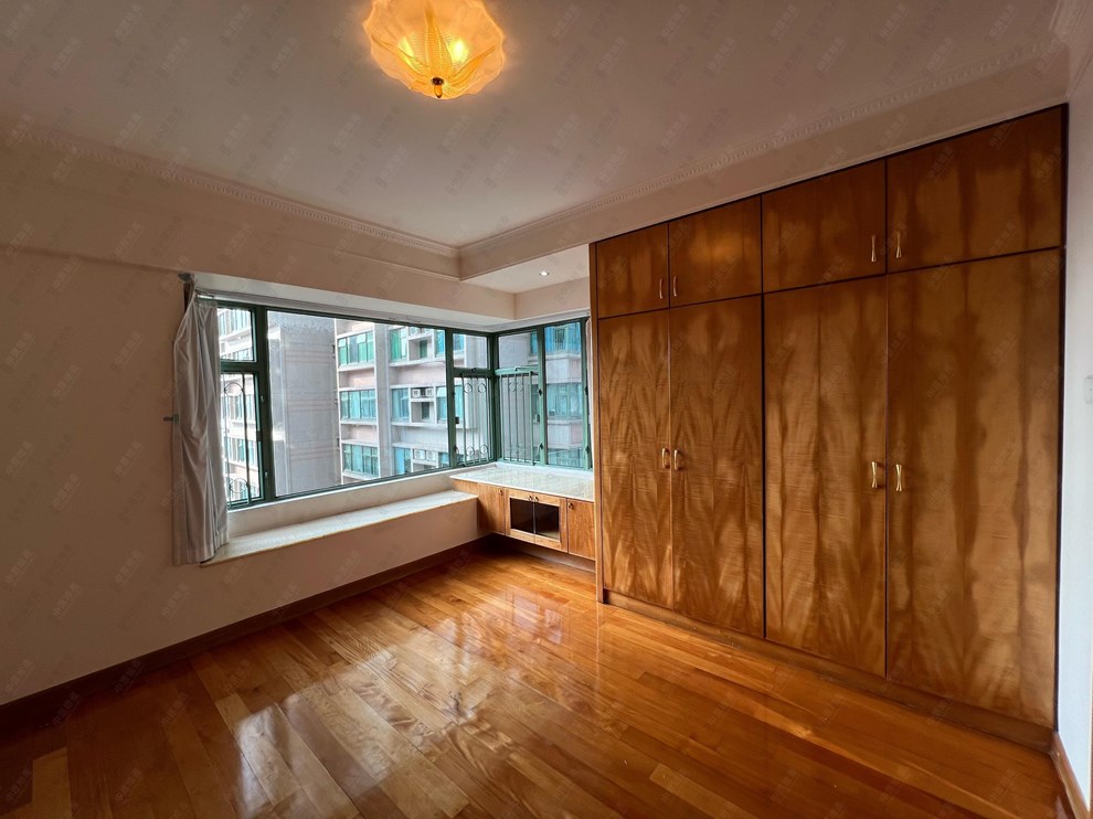 Unit Interior-Master Bedroom