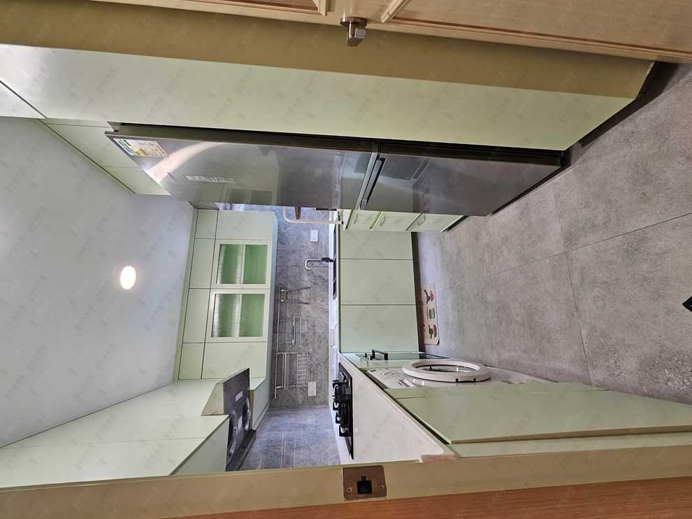 Unit Interior-Kitchen