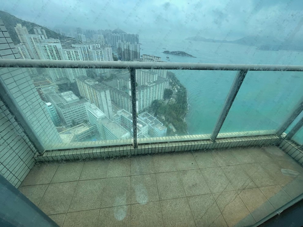 Unit Exterior-Balcony