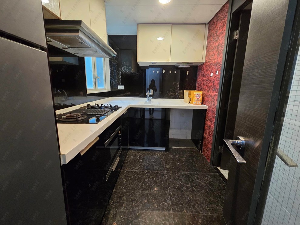 Unit Interior-Kitchen