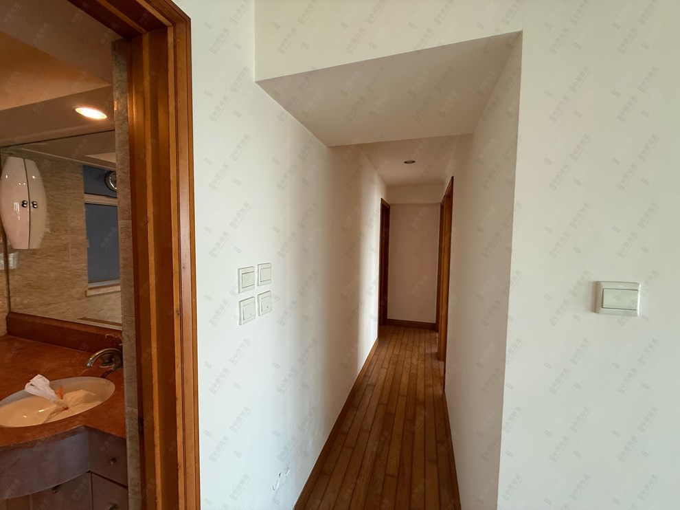 Unit Interior-Corridor