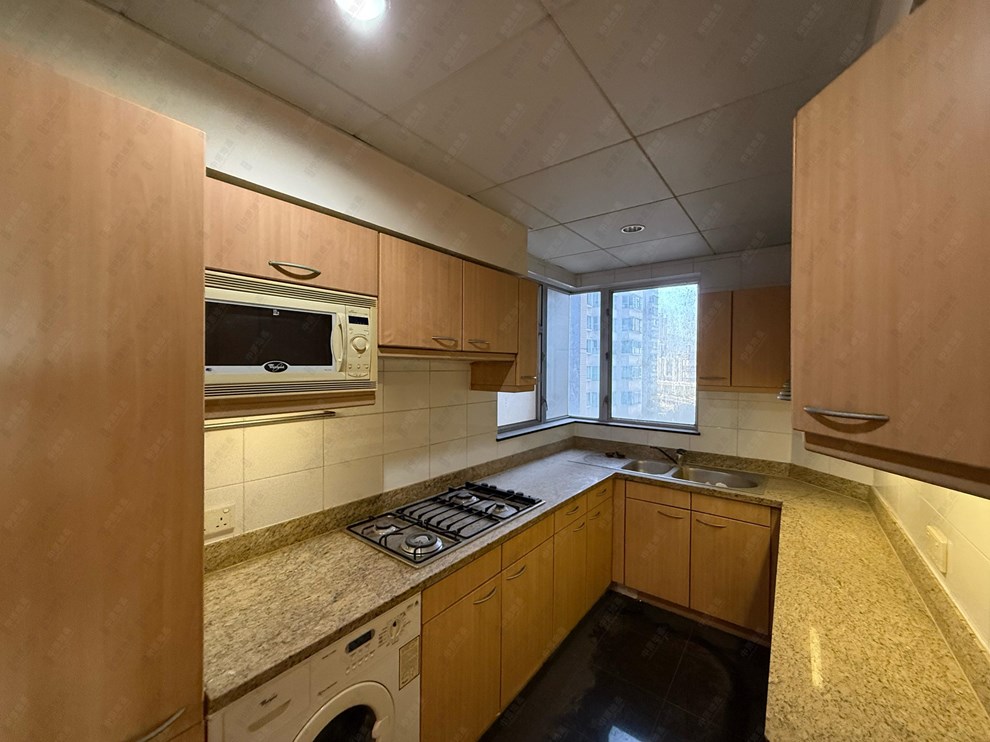 Unit Interior-Kitchen