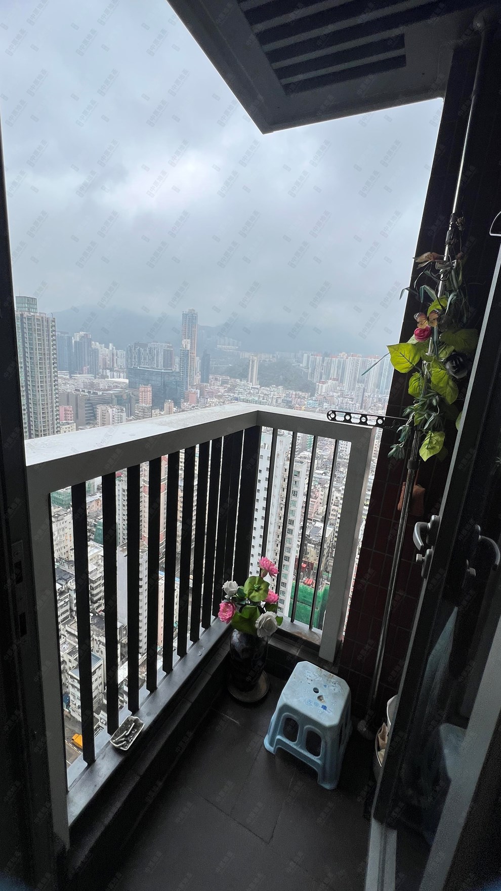 Unit Exterior-Balcony