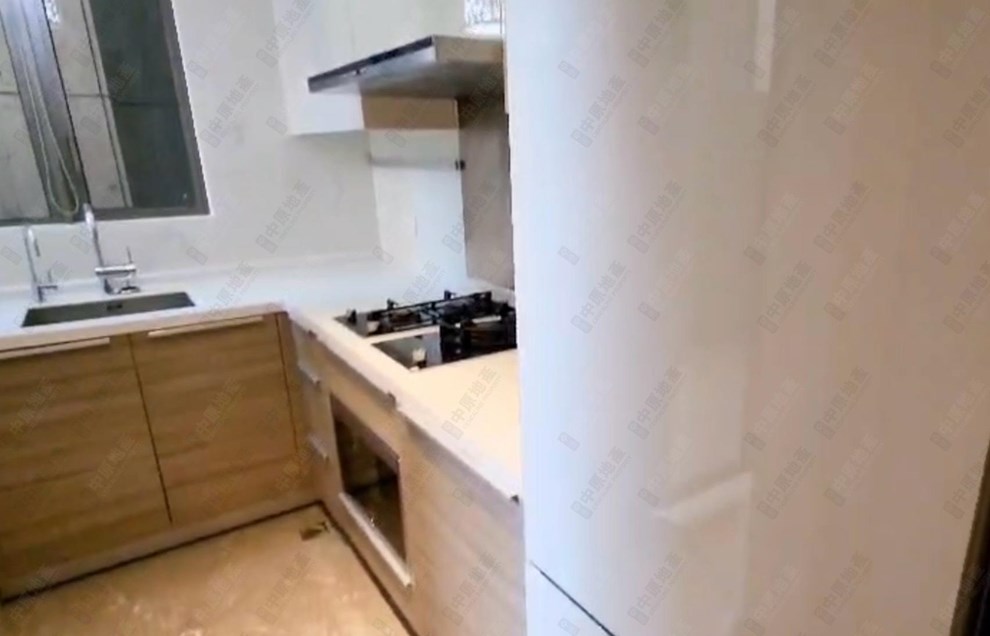 Unit Interior-Kitchen