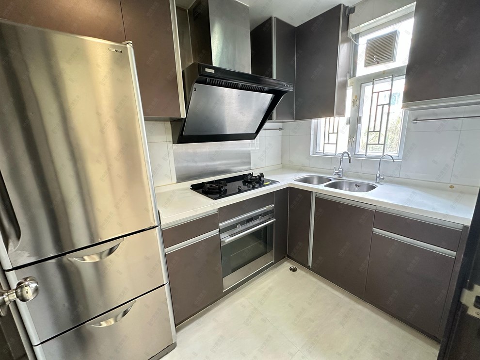 Unit Interior-Kitchen