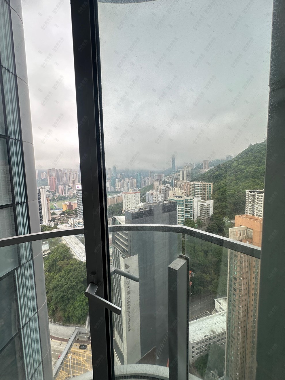 窗外景觀-由客廳