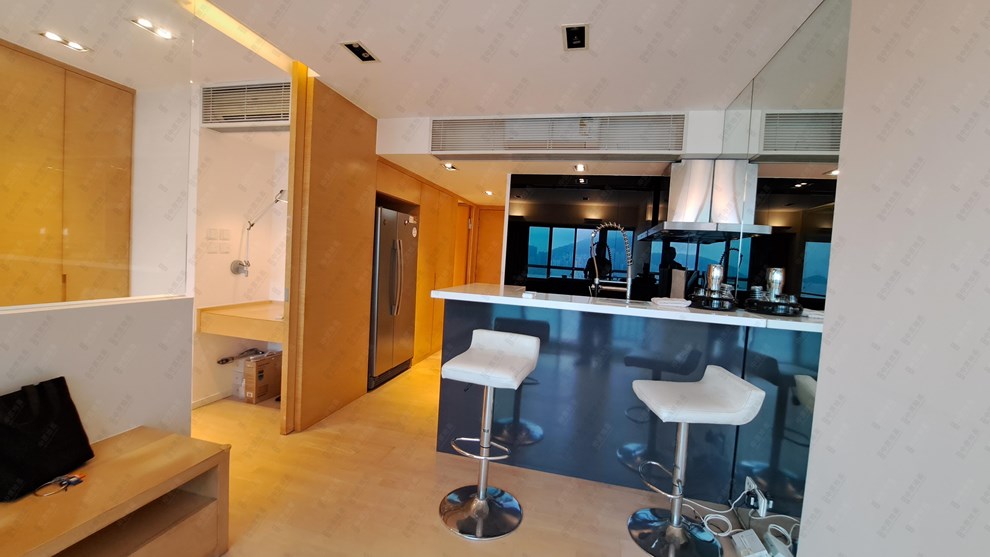 Unit Interior-Kitchen