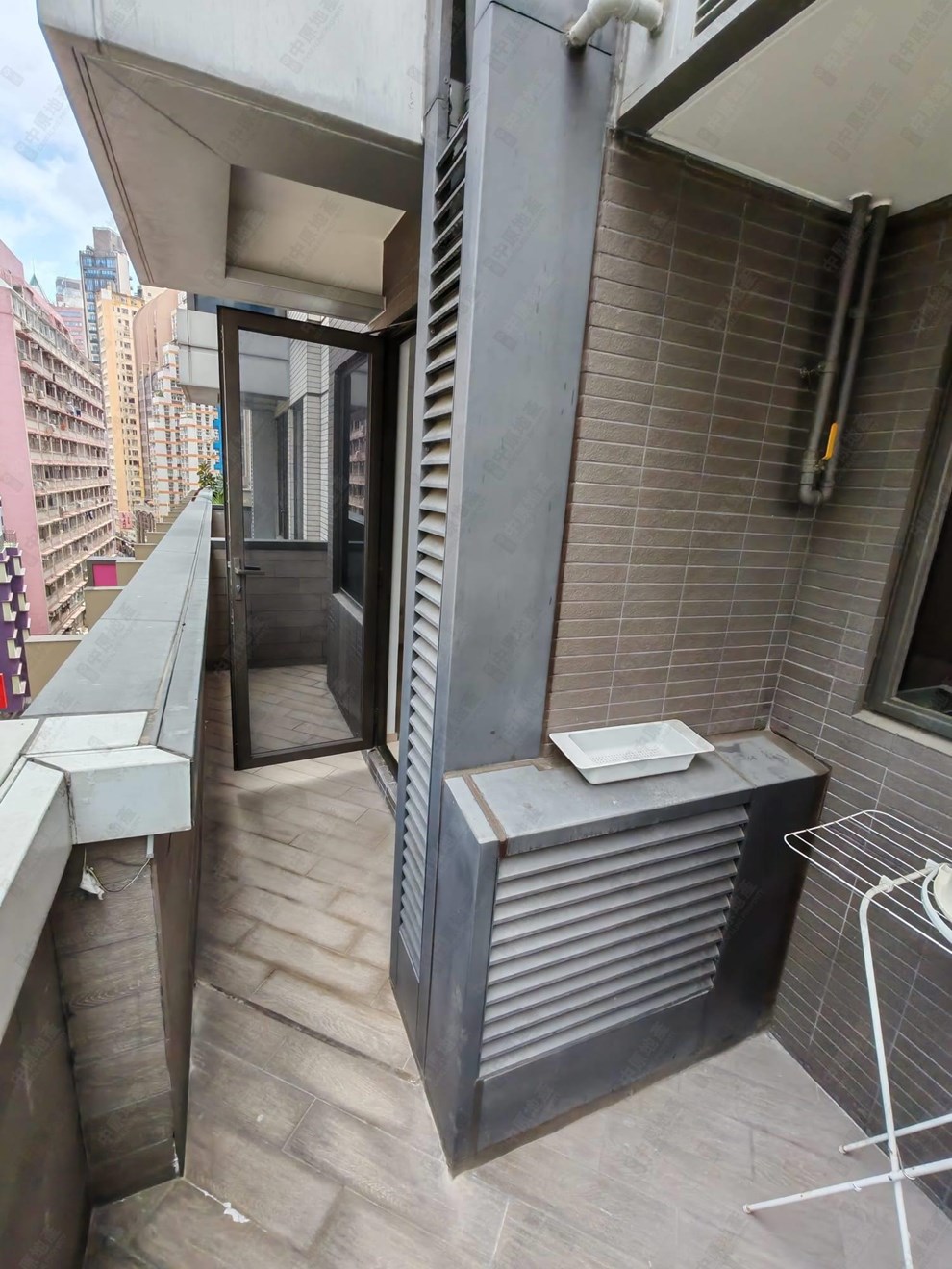 Unit Exterior-Terrace