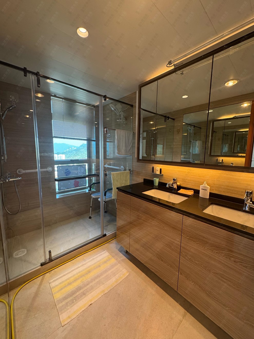 Unit Interior-Master Bathroom
