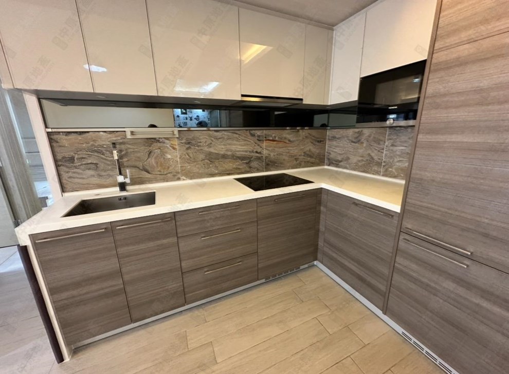 Unit Interior-Kitchen