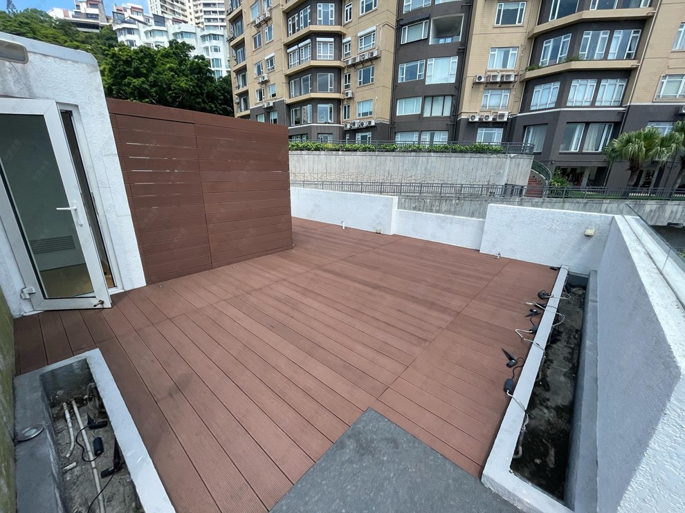 Unit Exterior-Terrace