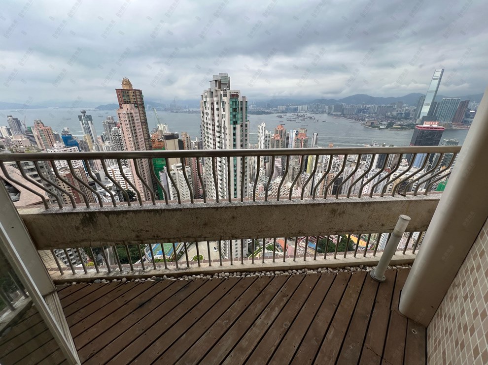 Unit Exterior-Balcony