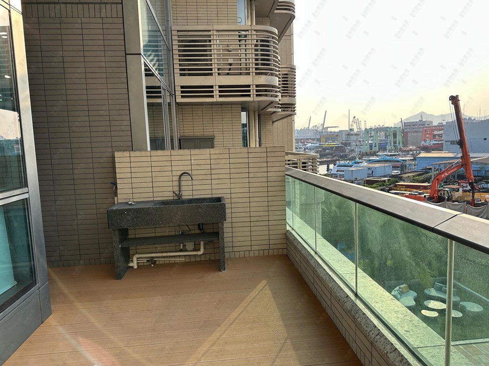 Unit Exterior-Terrace