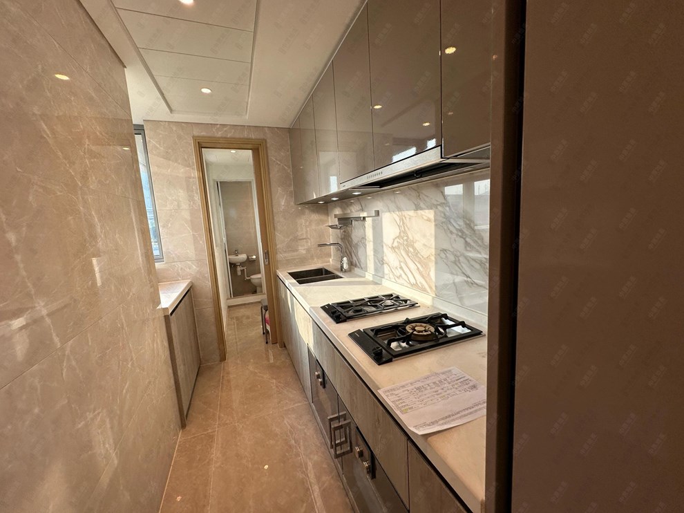 Unit Interior-Kitchen