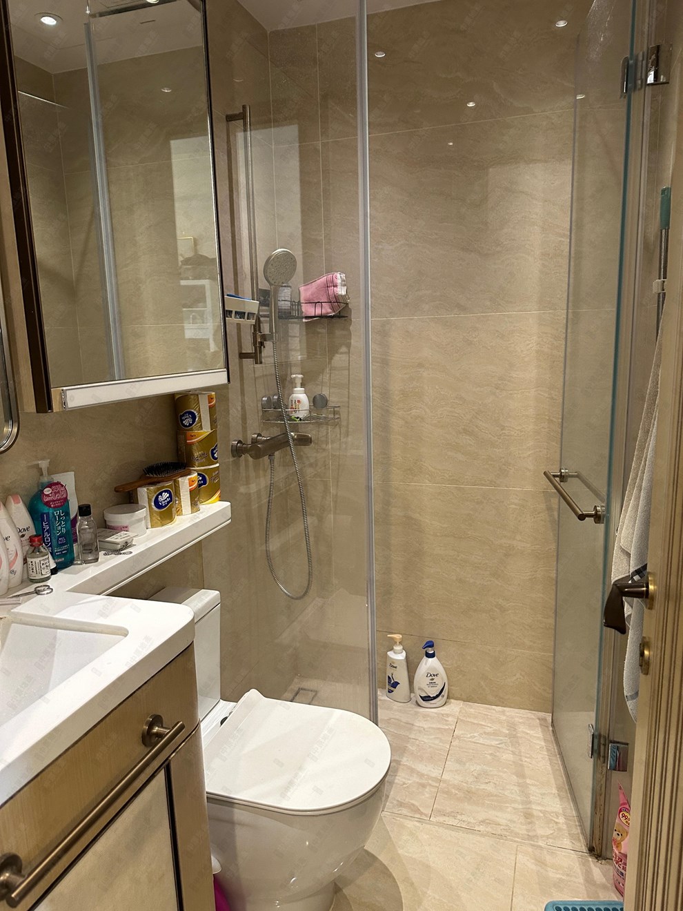 Unit Interior-Bathroom