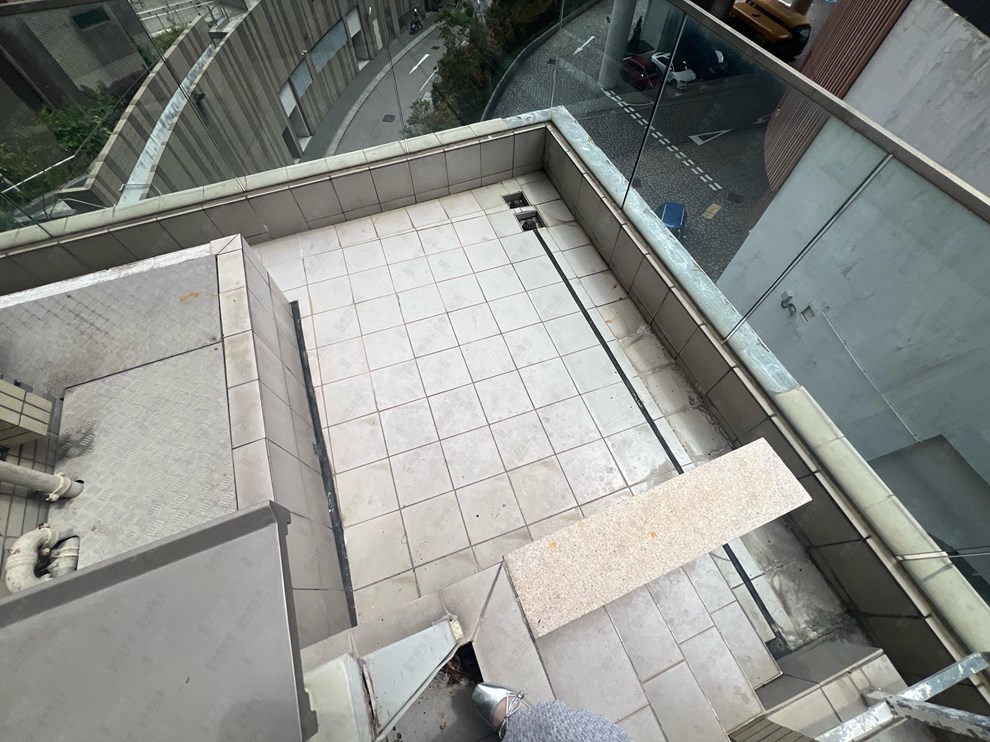 Unit Exterior-Terrace
