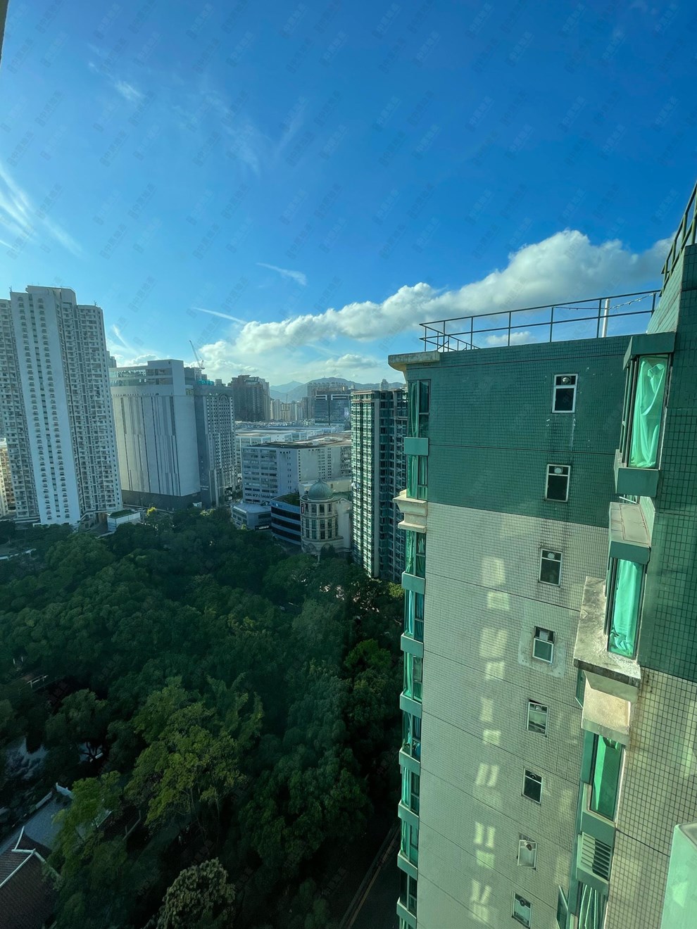 窗外景觀-由睡房