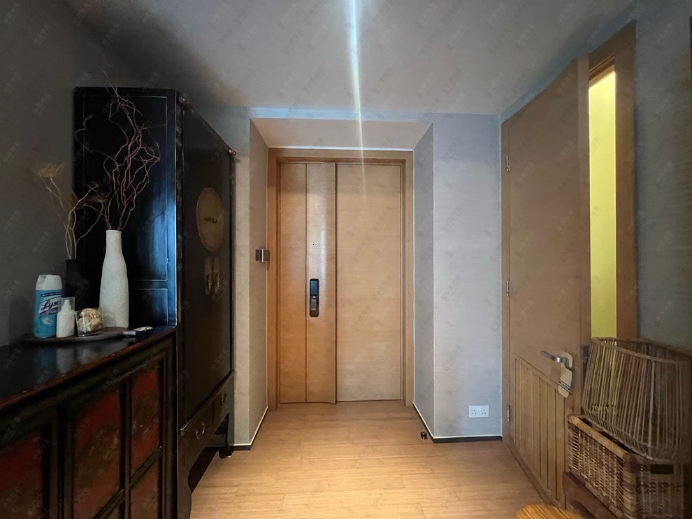 Unit Interior-Door