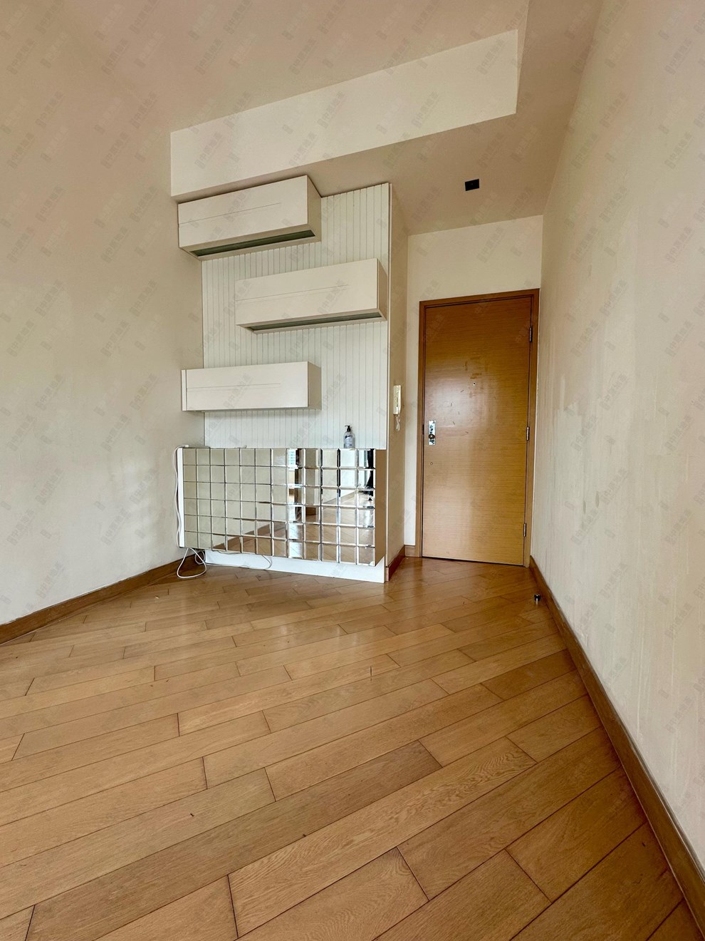 Unit Interior-Dining Room