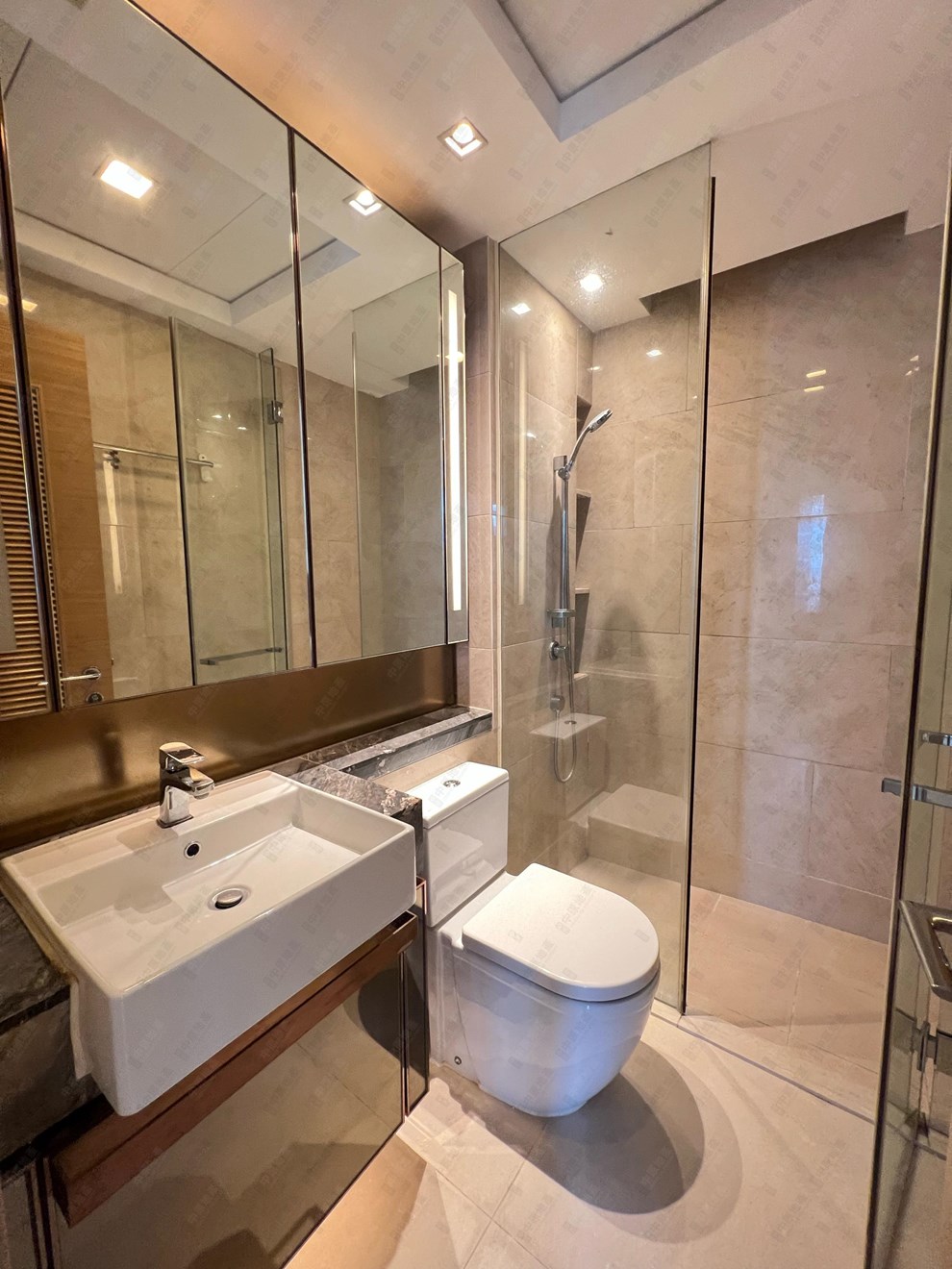 Unit Interior-Bathroom