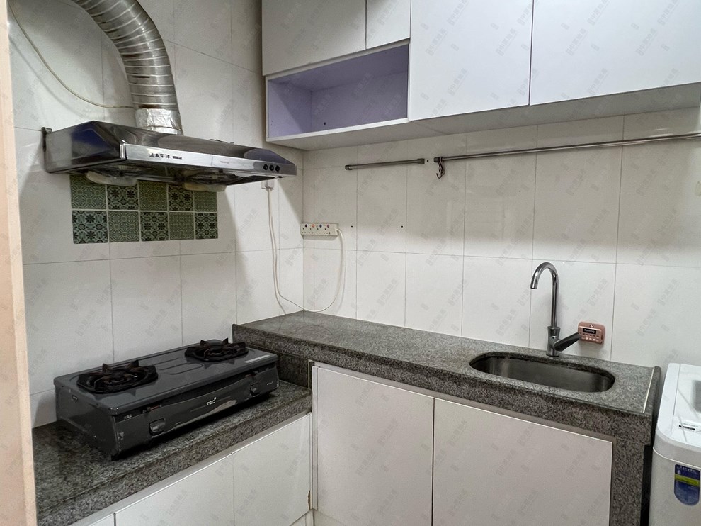 Unit Interior-Kitchen
