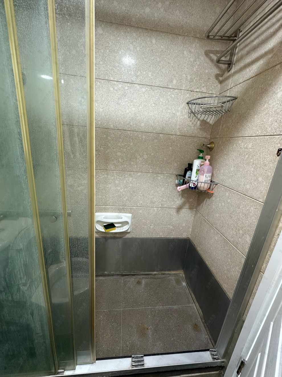 Unit Interior-Bathroom