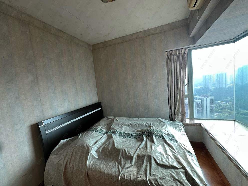 Unit Interior-Master Bedroom