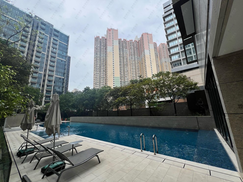 Club House/Facility-Swimming Pool