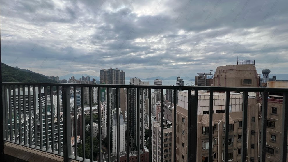 窗外景觀-由露台