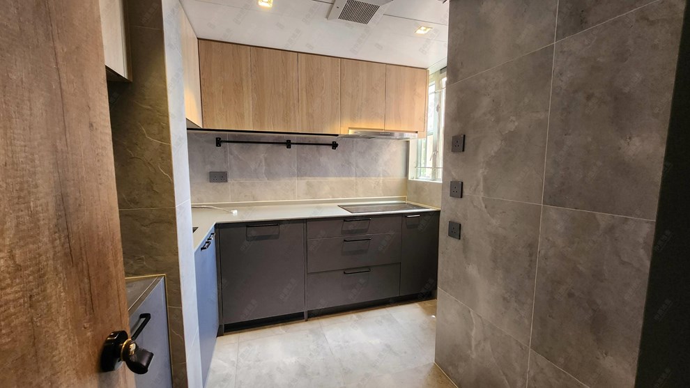 Unit Interior-Kitchen