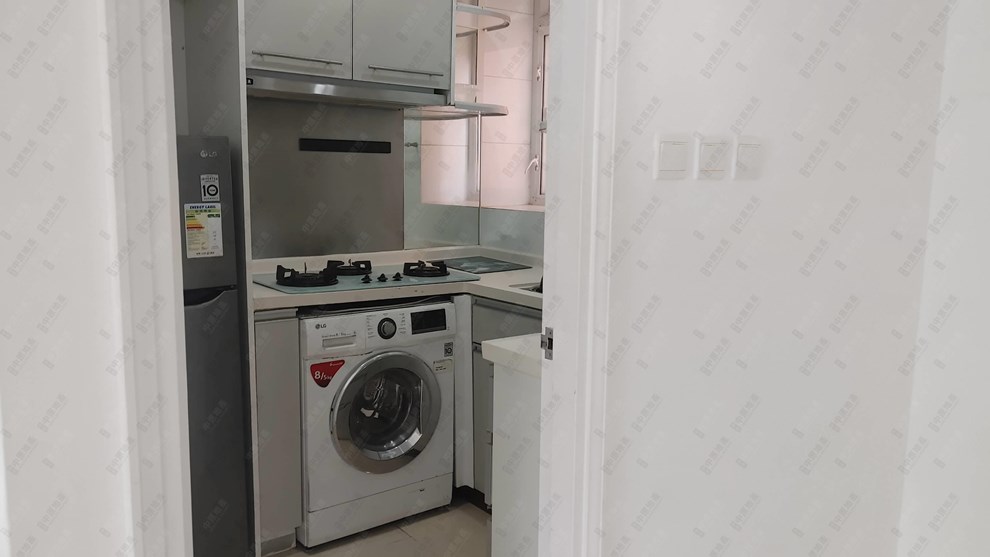 Unit Interior-Kitchen