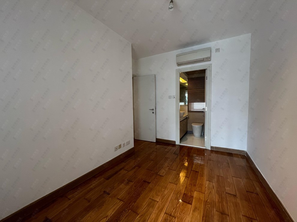Unit Interior-Master Bedroom