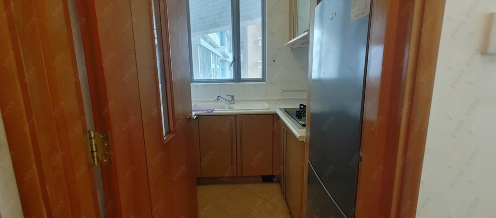 Unit Interior-Kitchen