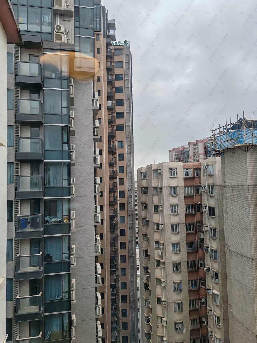 Outside View-Open View
