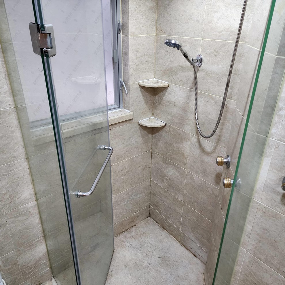 Unit Interior-Bathroom