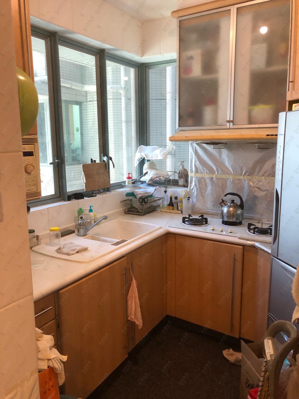 Unit Interior-Kitchen