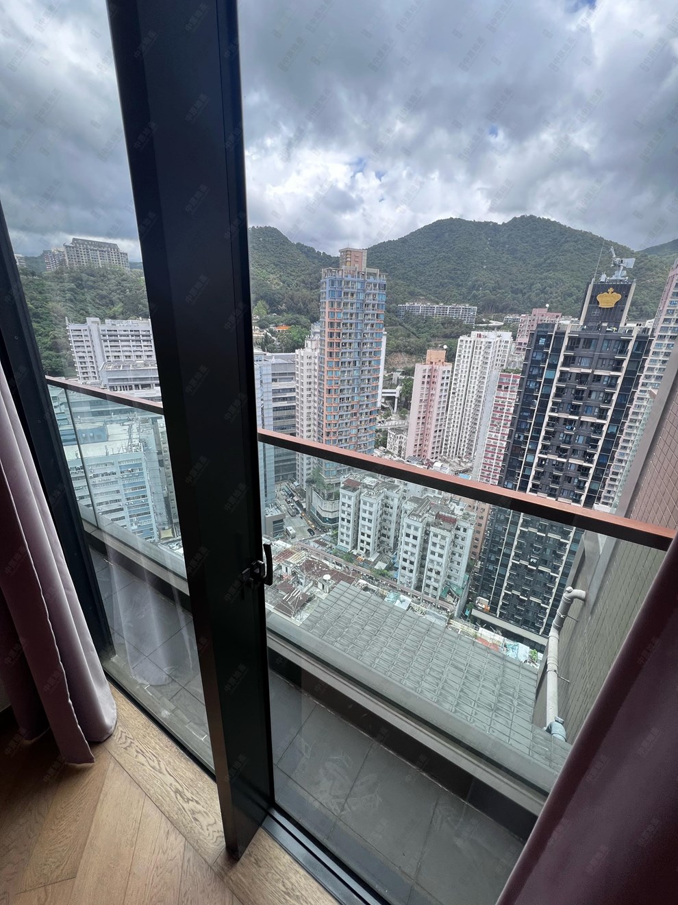 單位外部-平台